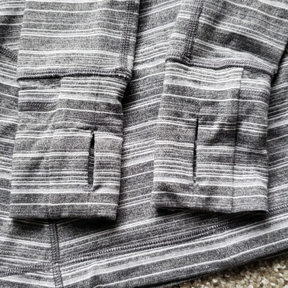 Lululemon Pacesetter Pullover Zip Long Sleeve 4 - Picture 4 of 6